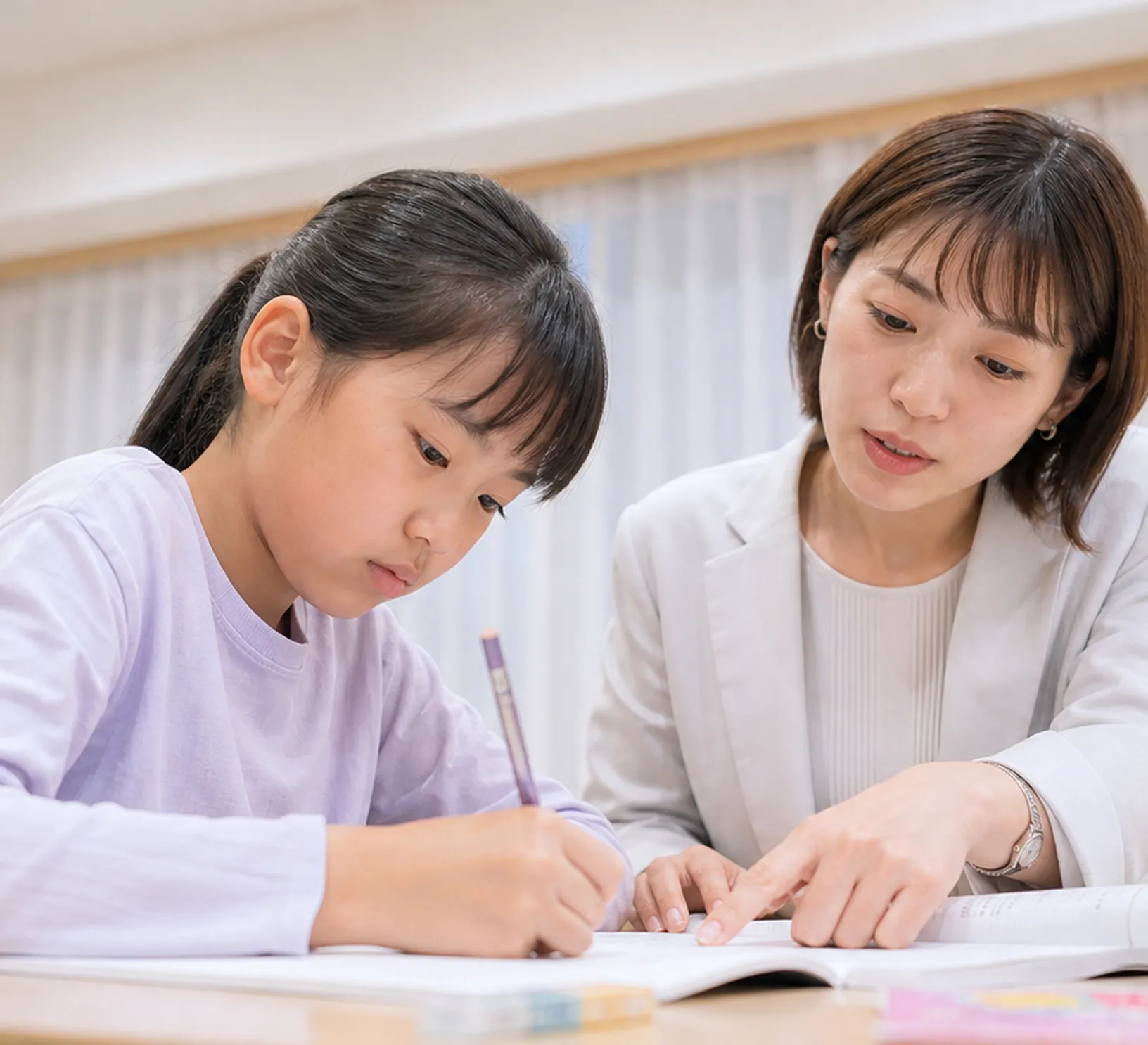 まんてん塾で学ぶ生徒の様子