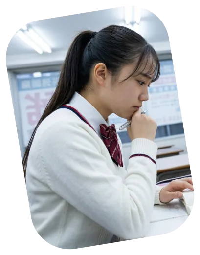 授業を受ける生徒たちの様子